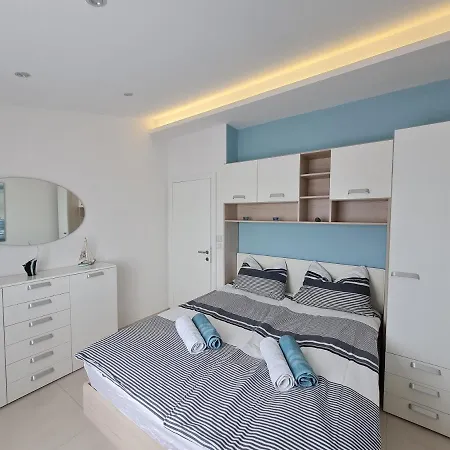 My Paradies - 2**** * Malinska